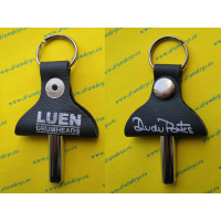 LUEN DUDU PORTES Keychain with Percussion Key